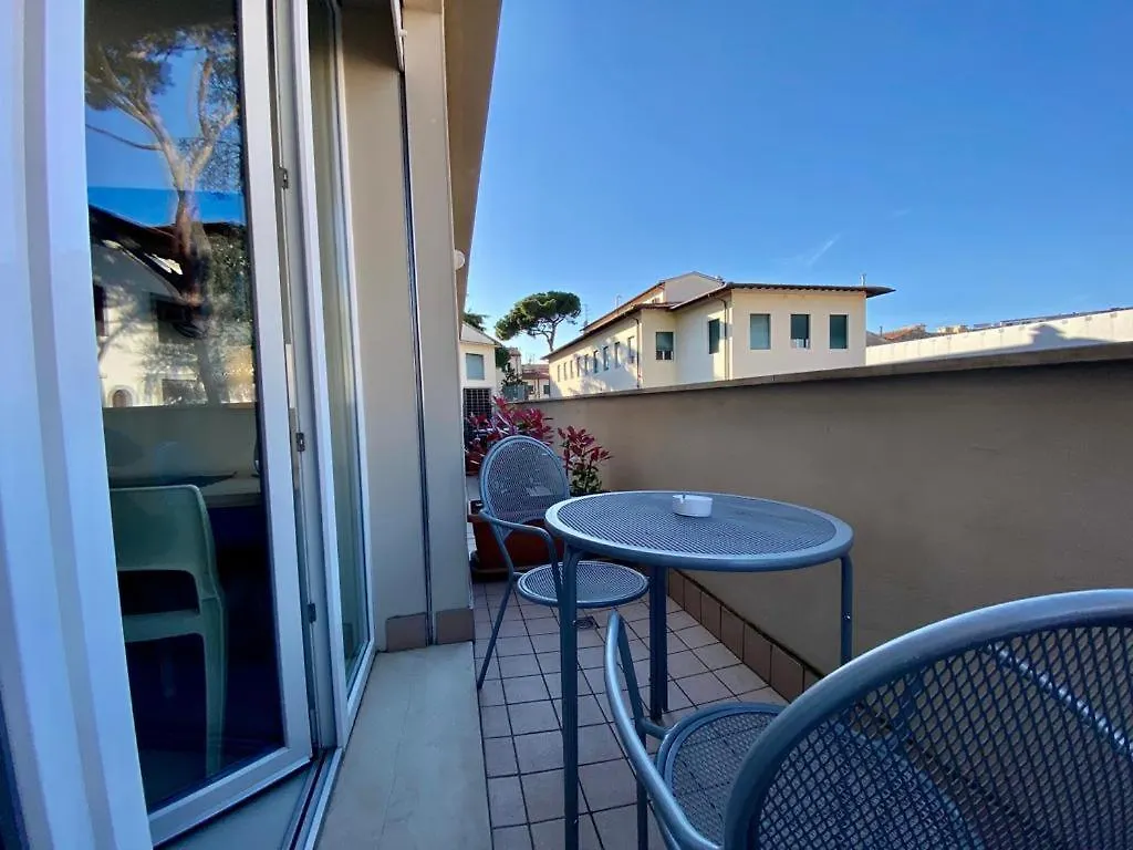 Alojamento de Acomodação e Pequeno-almoço Nice Residence Florença